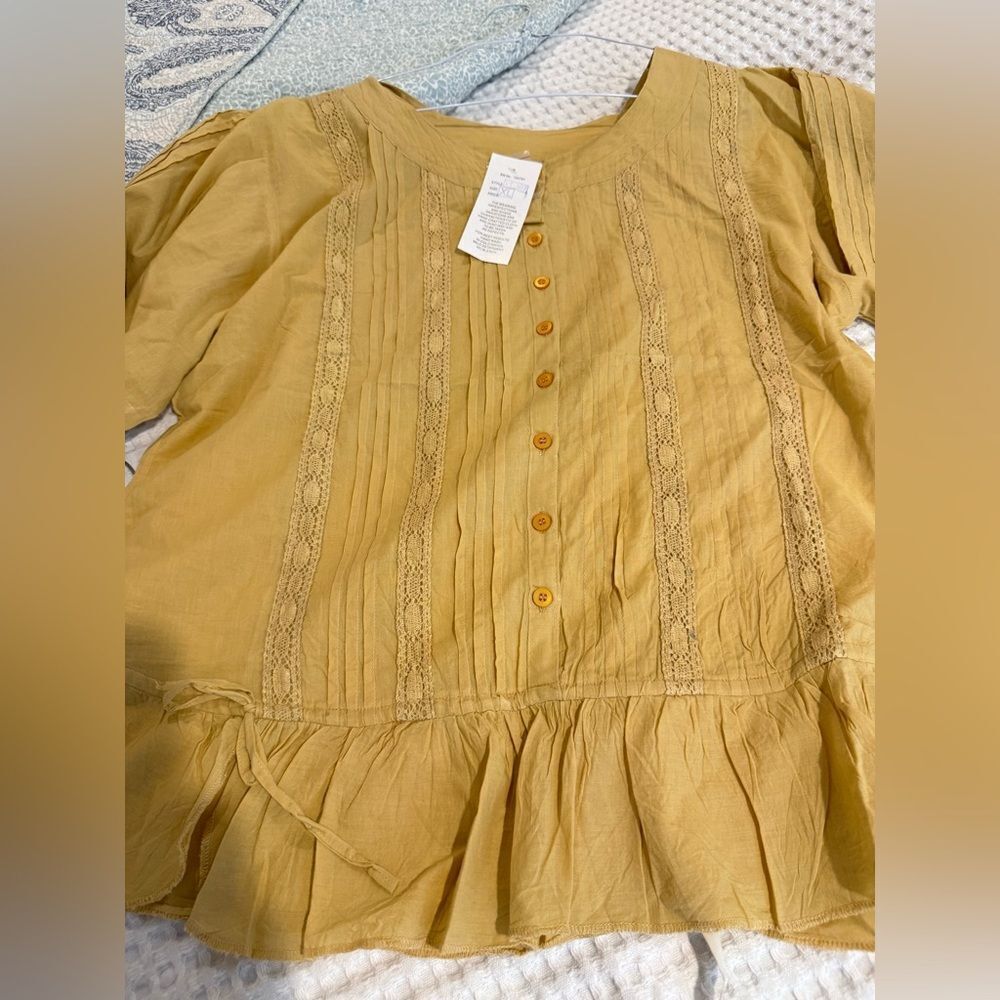 New Vintage Advance Apparels Creek Mustard Button-Down Peplum Blouse with lace - Picture 8 of 8